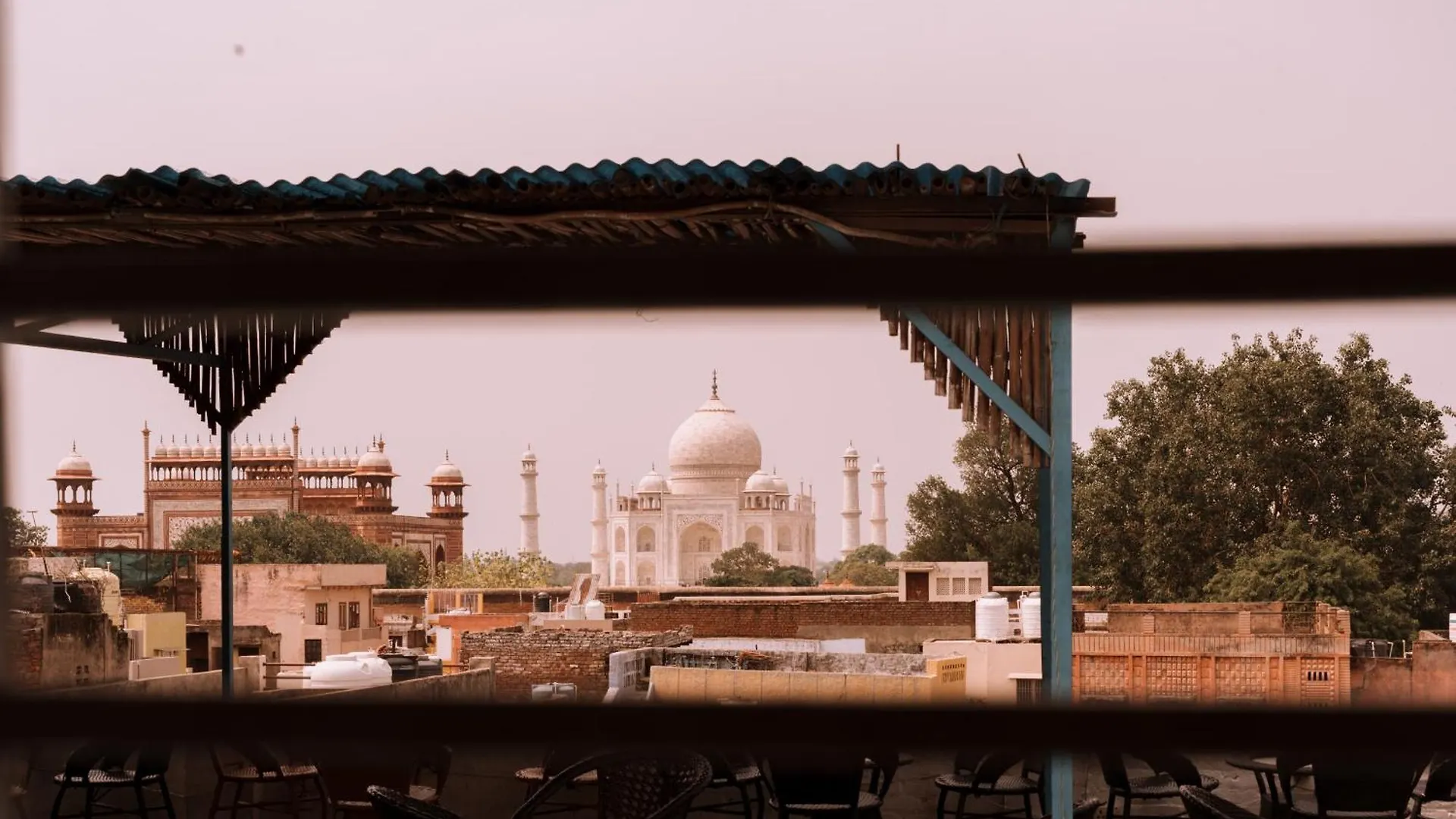 Joey'S Hostel Agra India