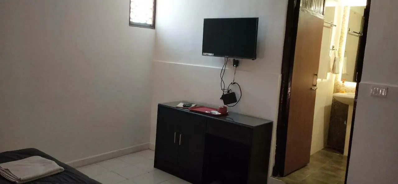 Joey'S Hostel Agra Agra