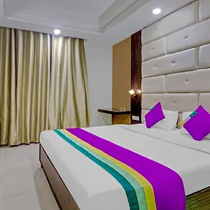 3* Hotel Light House By Park Tree
