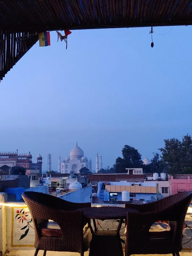 אגרה Joey'S Hostel Agra